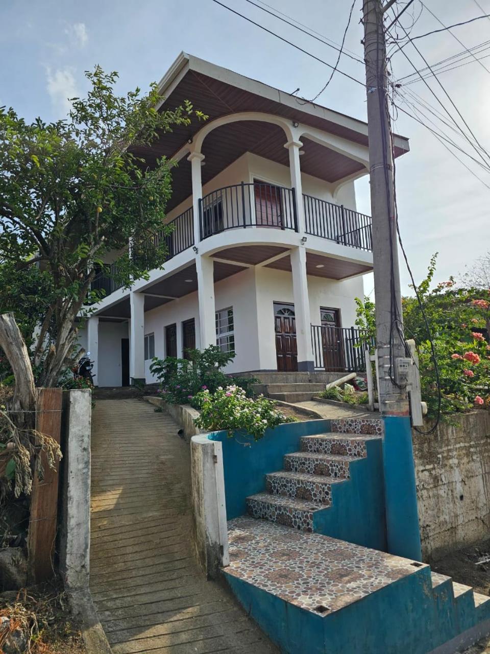 Hostal Mama Derlys Moyogalpa Exterior photo