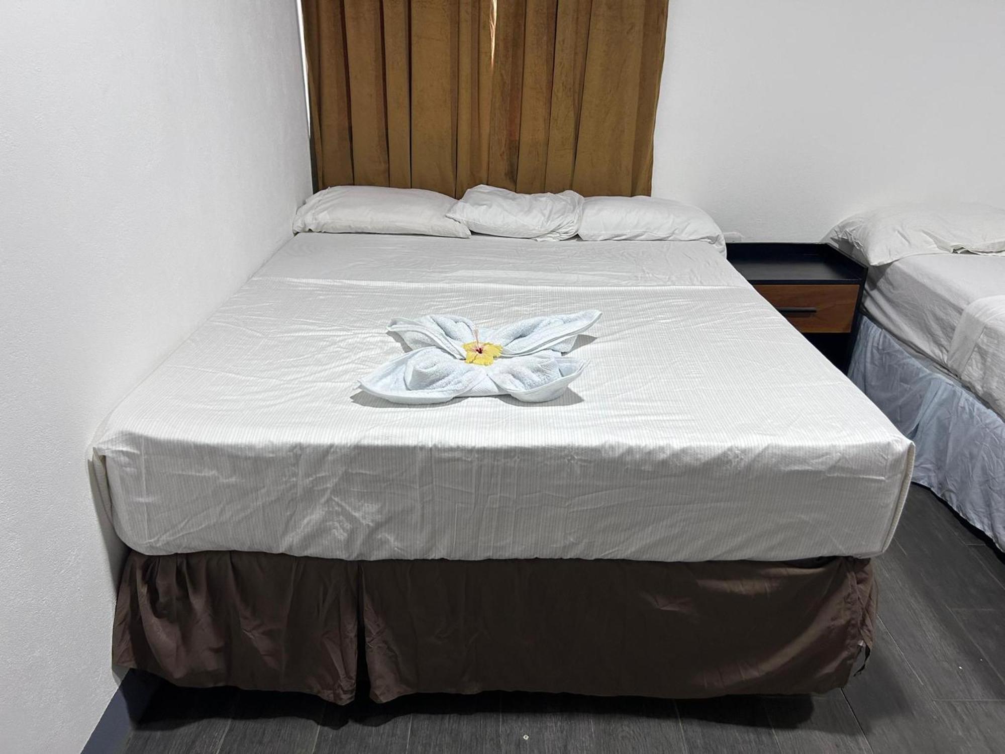 Hostal Mama Derlys Moyogalpa Exterior photo